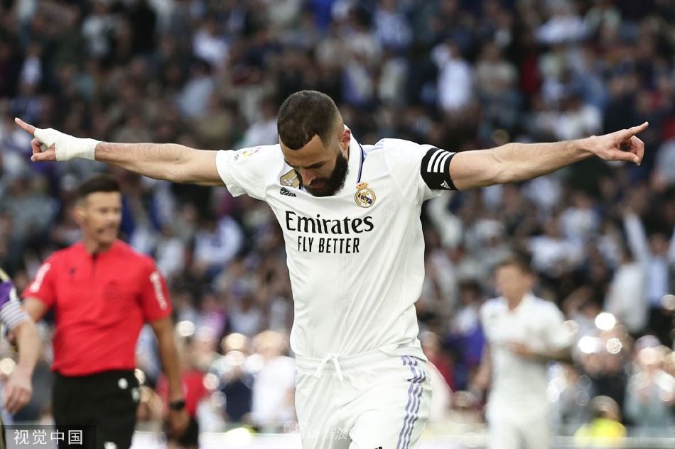 包含马德里竞技前锋拿下帽子戏法，成为焦点的词条